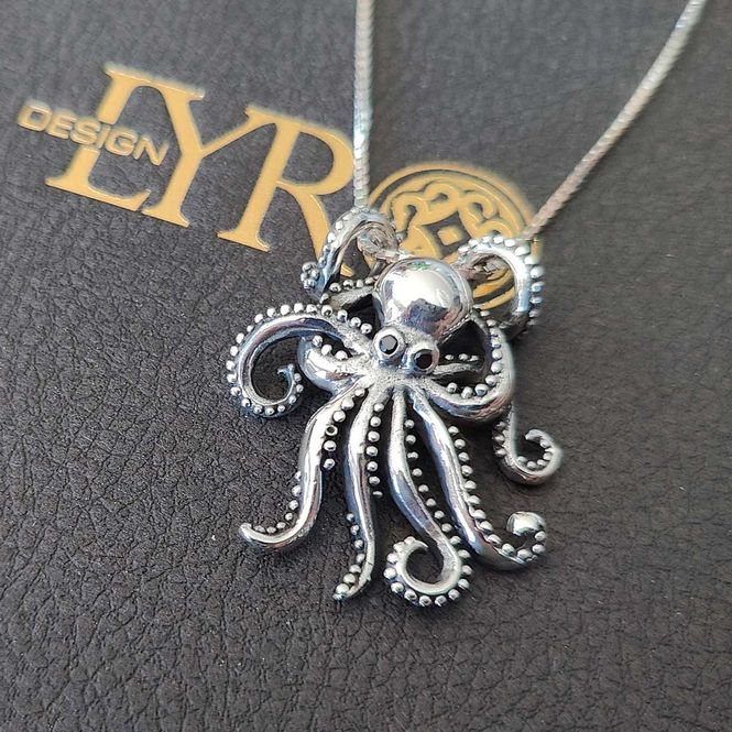 Hovedbilde Octopus - Sølvanheng
